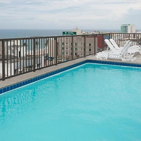 Hotel Golden Park Salvador By Nacional Inn Ngoại thất bức ảnh