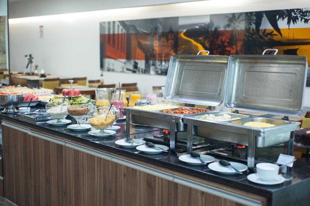 Hotel Golden Park Salvador By Nacional Inn Ngoại thất bức ảnh